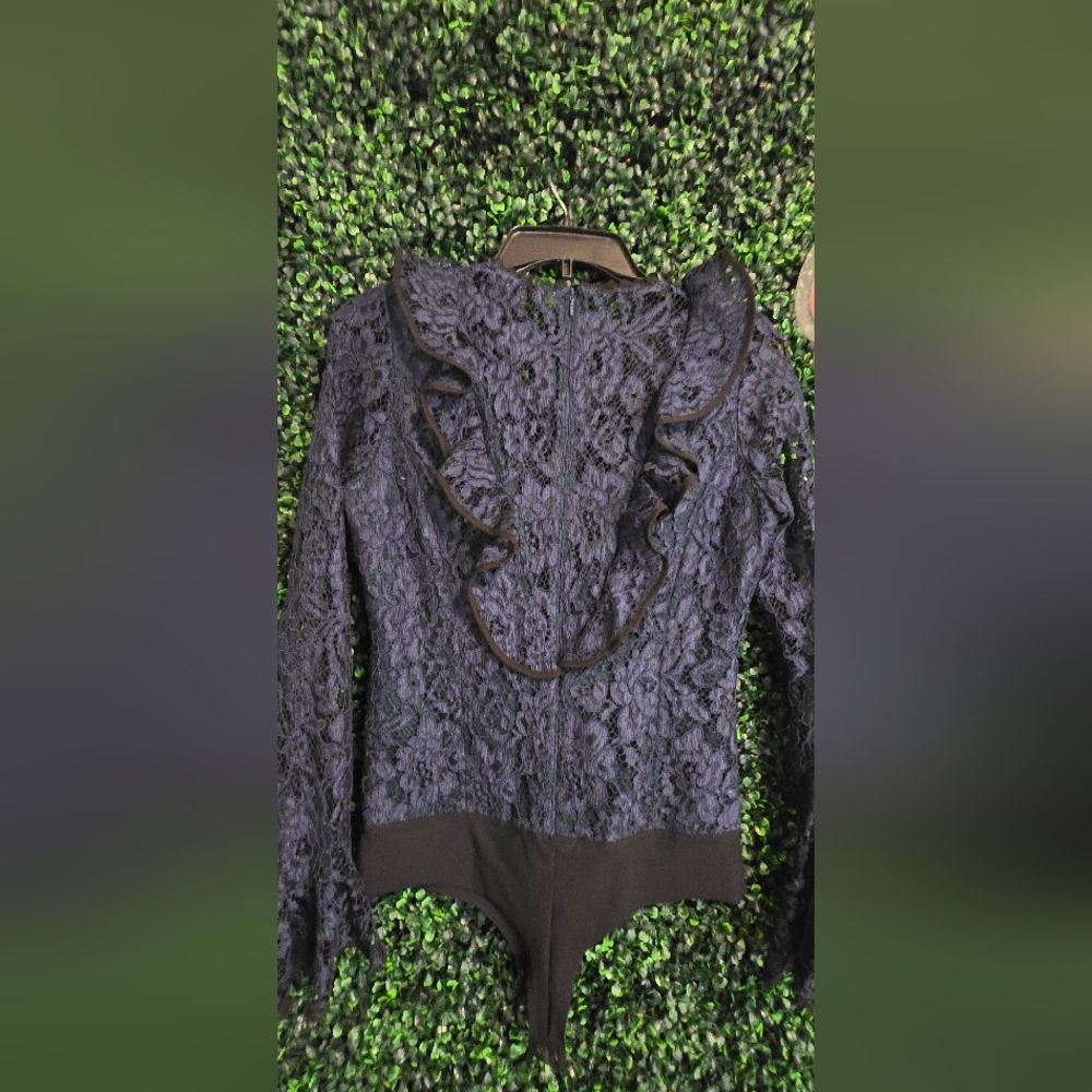 ALEXIS Pollie Lace Bodysuit With Zipper Small MINT